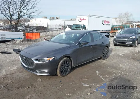 2025 Mazda Mazda3 2.5 S Select Sport z USA, uszkodzony, nr VIN JM1BPABM5S1757712